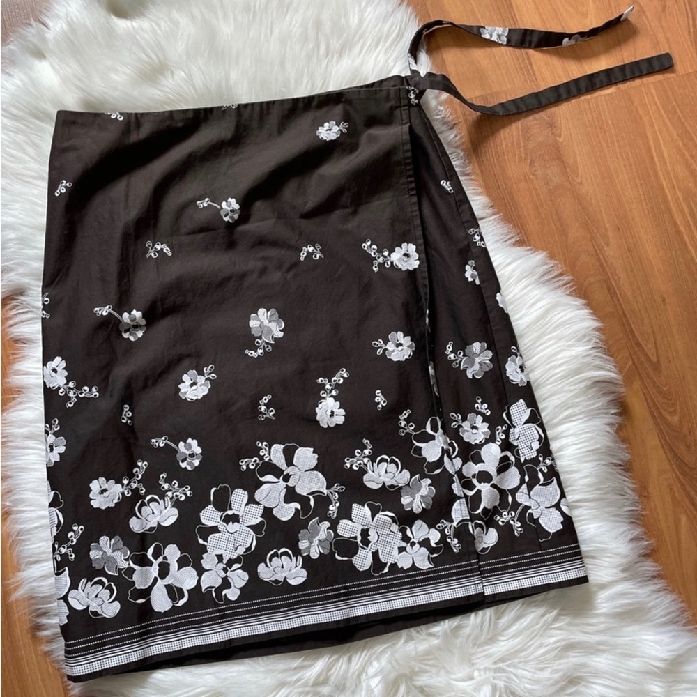 Ann Taylor Brown Floral Wrap Skirt Size 12